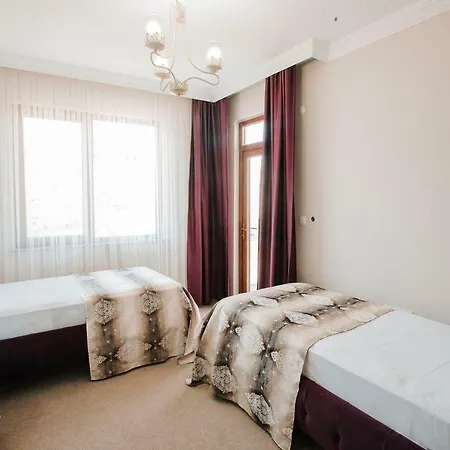 Andalouse Arezzo Готель