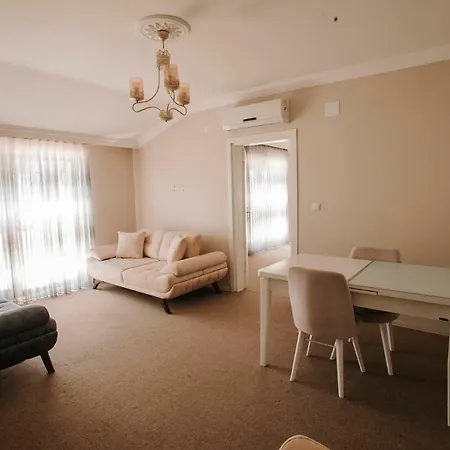 Andalouse Arezzo Готель Трабзон