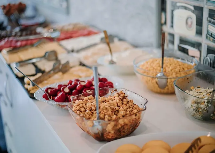 ホテル Andalouse Arezzo トラブゾン